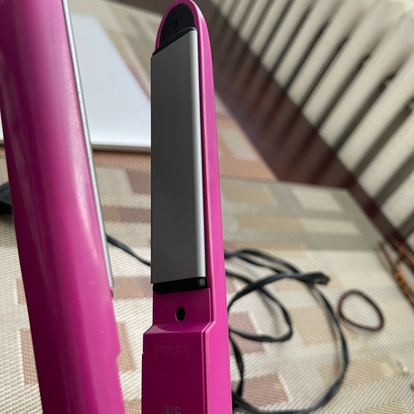 Conair straighter - Picture 3 of 5